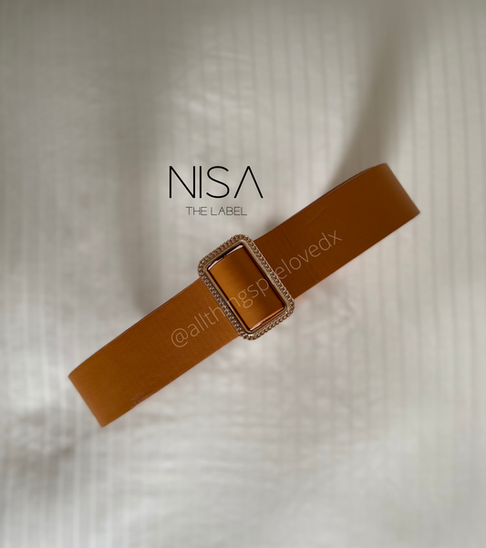 Rectangle detailed buckle wide belt