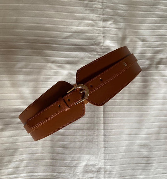 Wide waist cincher belt